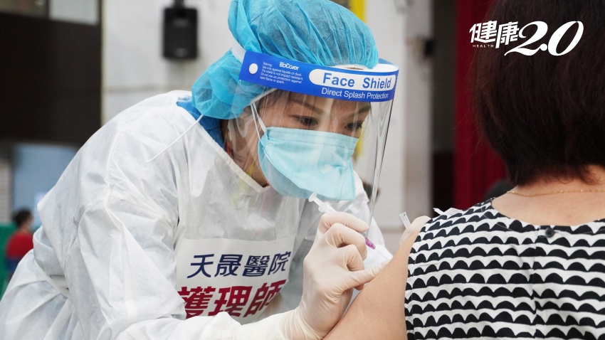 【TVBS健康2.0】改良宇美町式打法 「天成快打法」加速疫苗注射，接種者不用久等