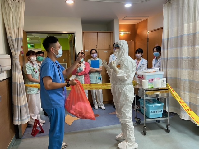 【化療藥品潑灑之預防...