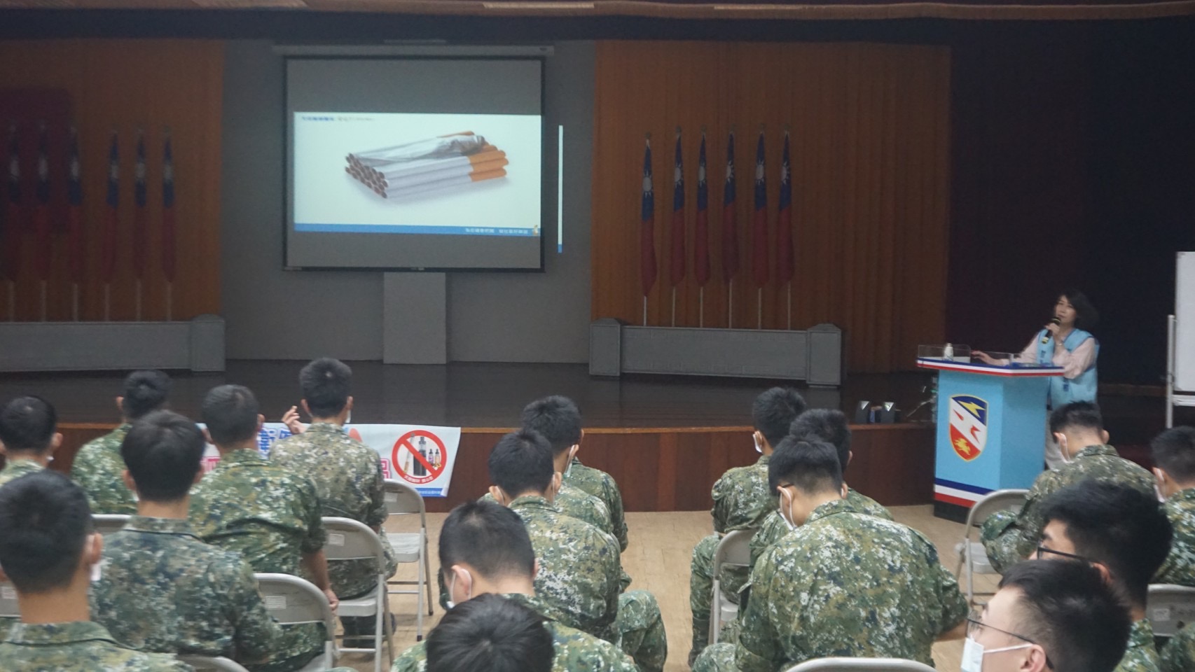 軍營-菸檳毒防制講座