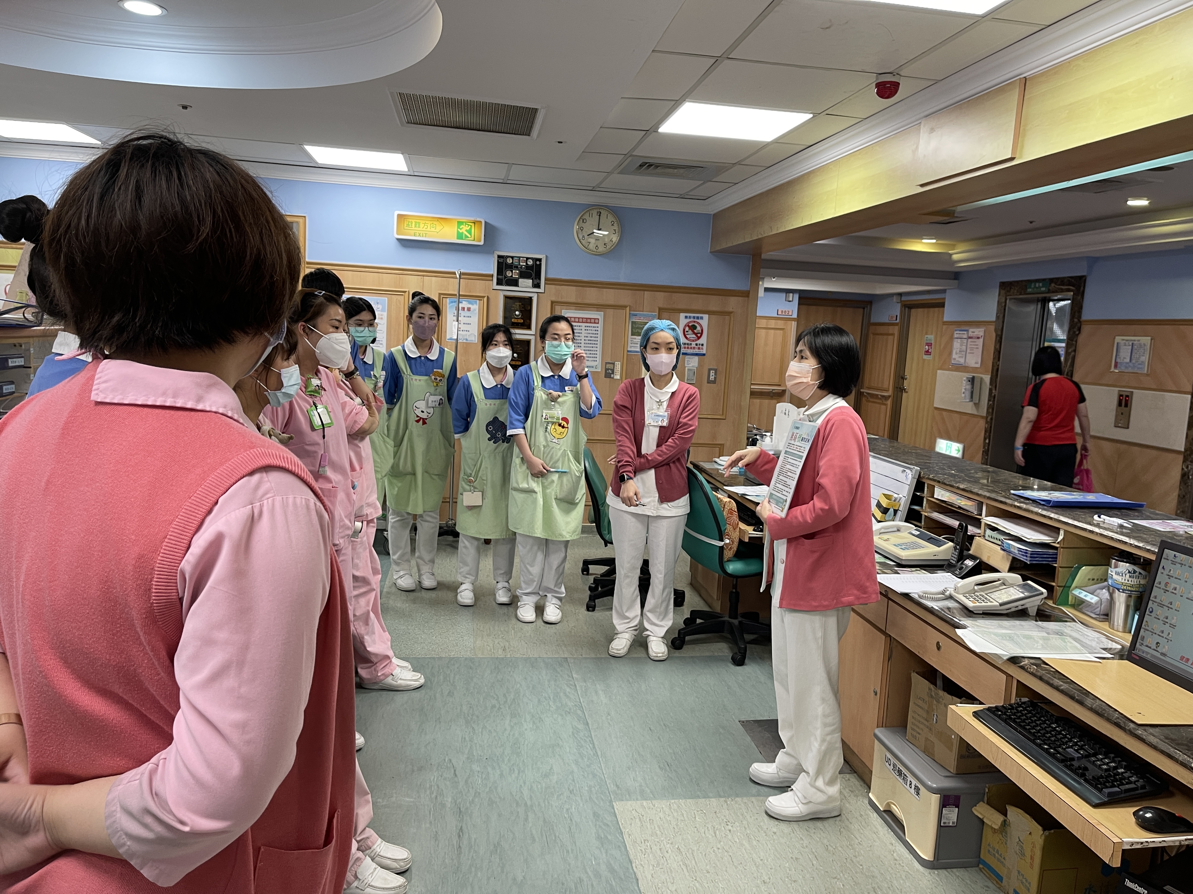 8樓護理人員-無菸檳醫院政策宣導與吸菸者勸戒5A5R技巧