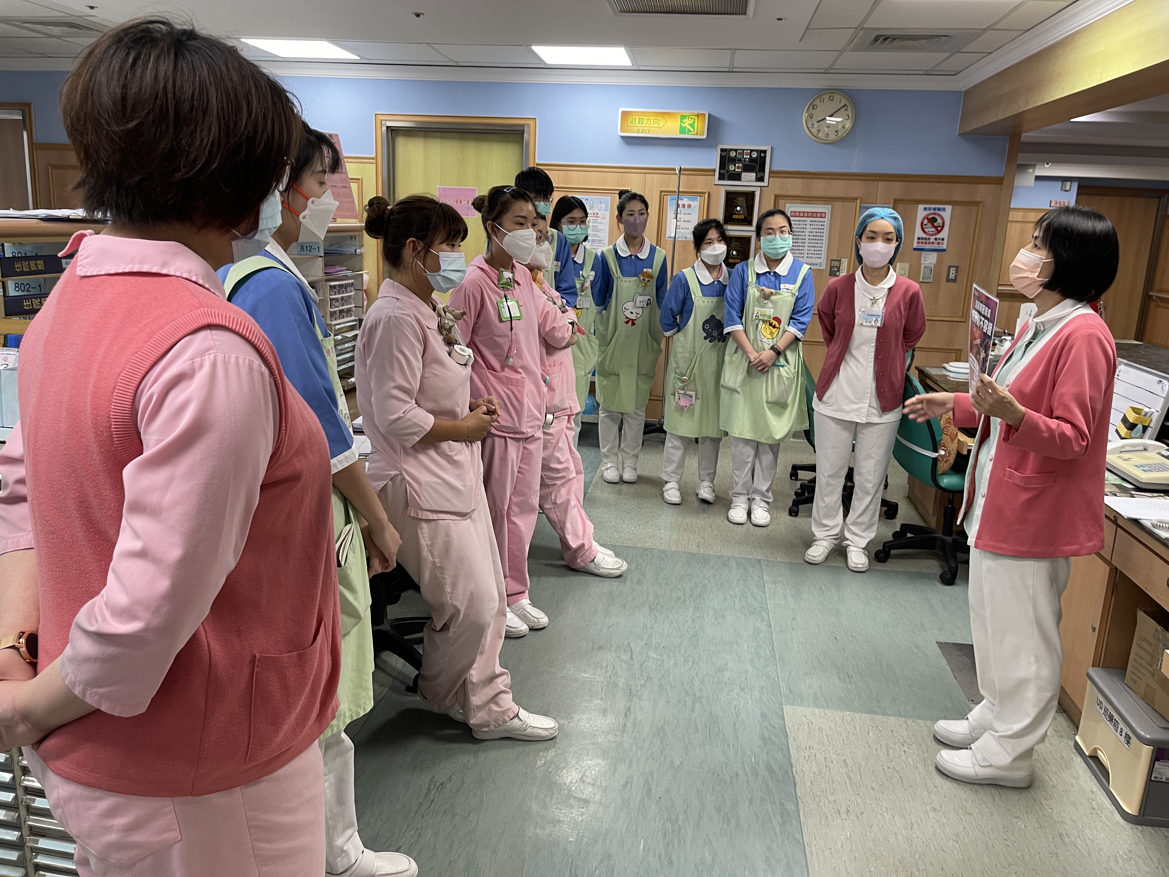 8樓護理人員-無菸檳醫院政策宣導與吸菸者勸戒5A5R技巧