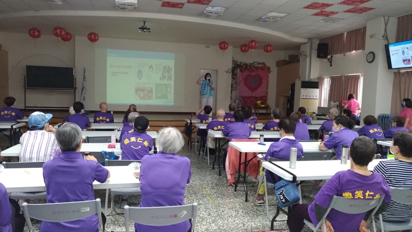仁和里關懷據點-菸檳防制講座