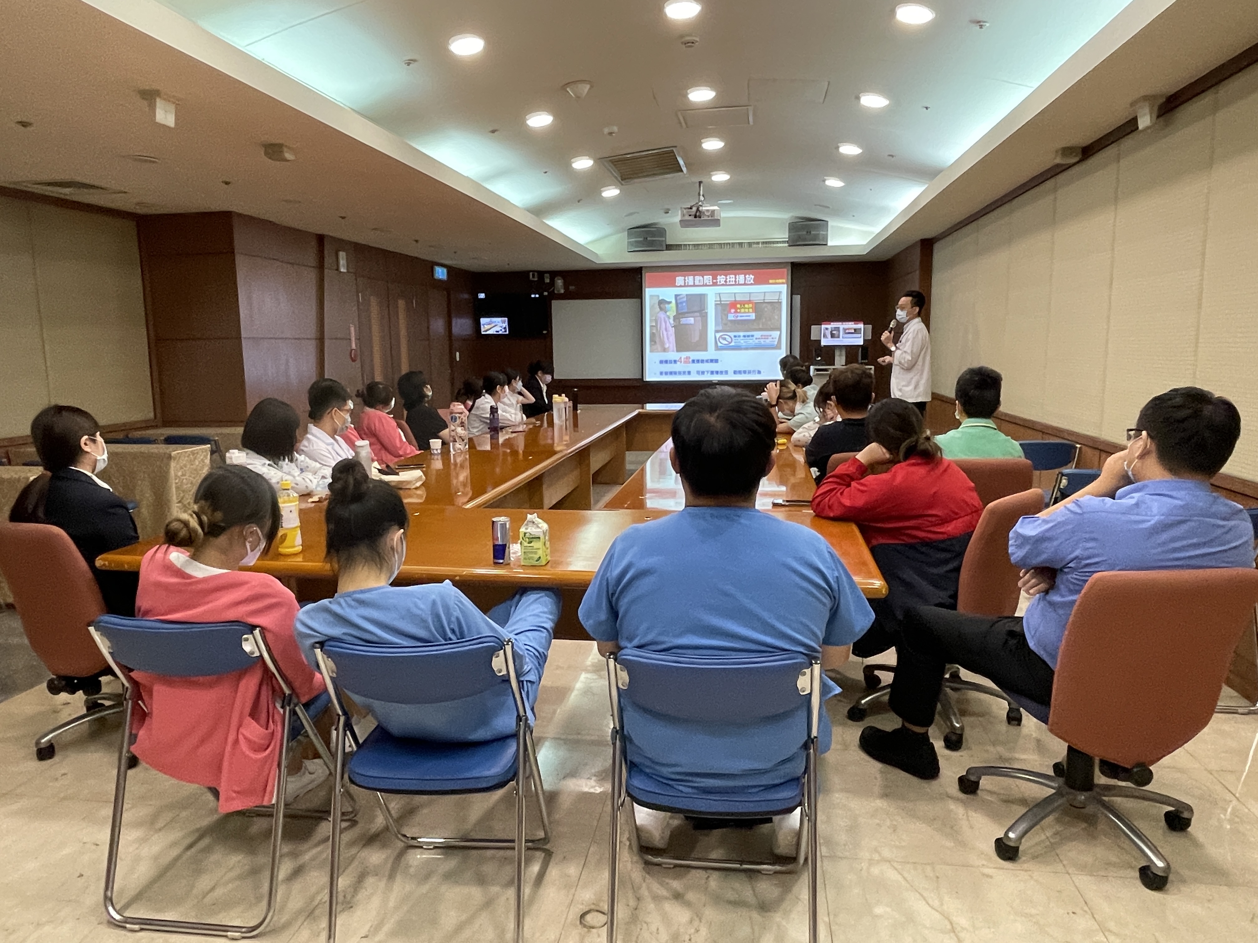 天晟醫院B1國際會議室-新進人員健康促進無菸檳醫院推動教育訓練