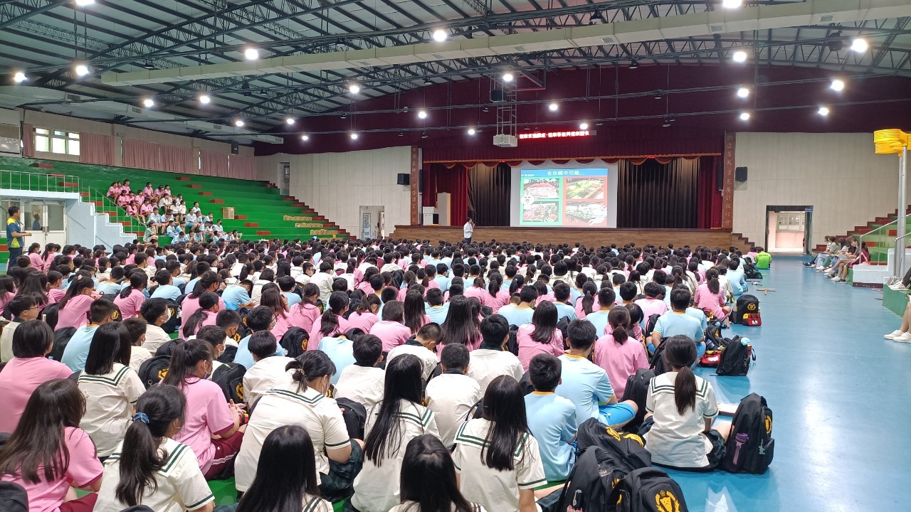 內壢國中-健康餐盤與健康體位