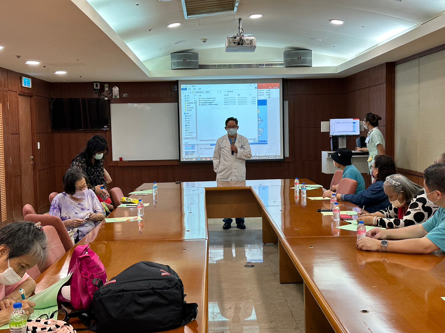 2. CKD病友會活...