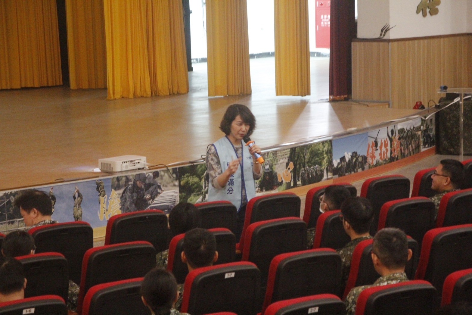 軍營-菸檳防制講座