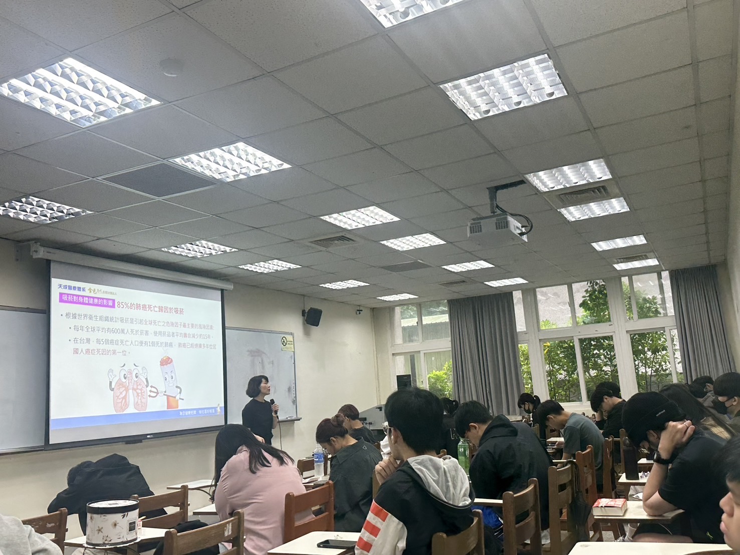 銘傳大學-拒菸檳酒毒.癌篩與TB講座