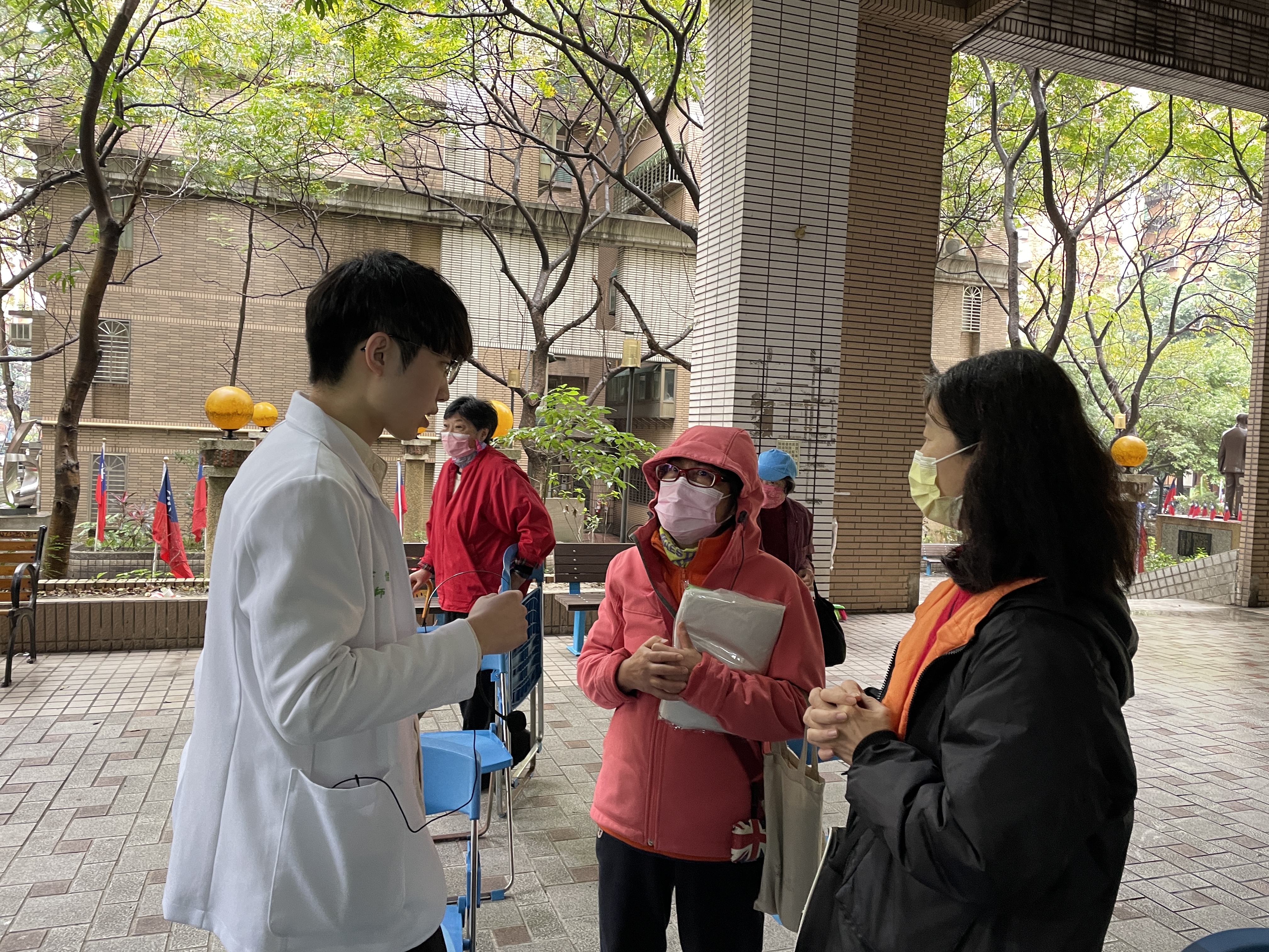 認識高血壓/鄭宇傑醫師 自立里社區