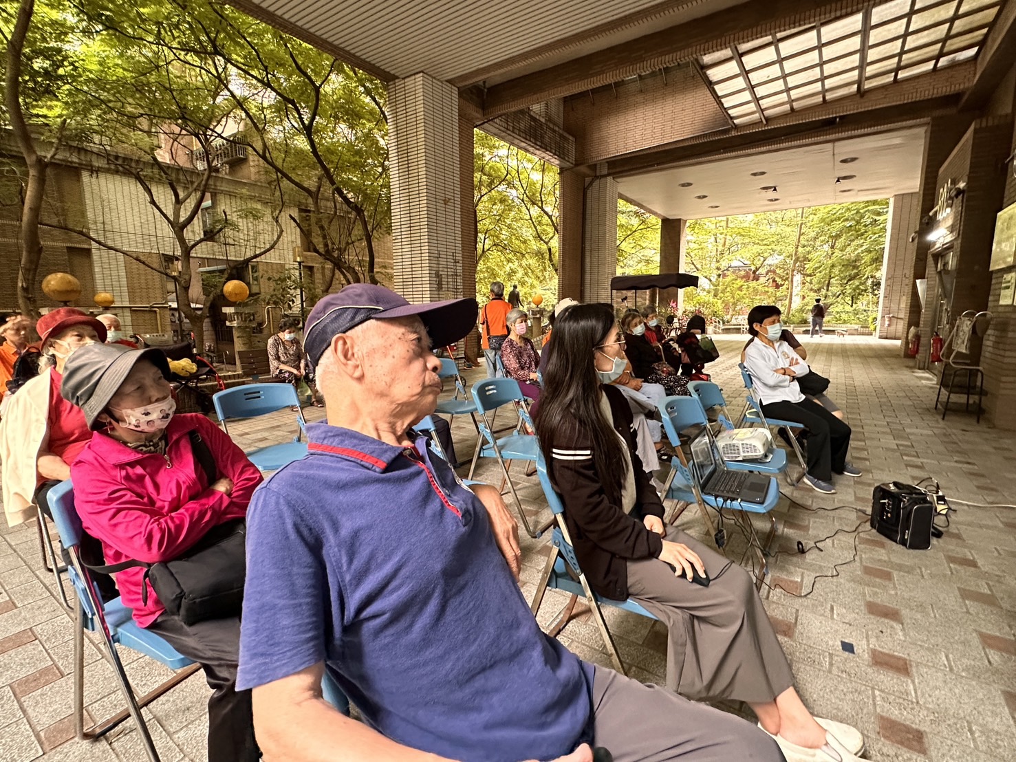 安寧緩和與預立醫療/廖品婷醫師 自立里社區