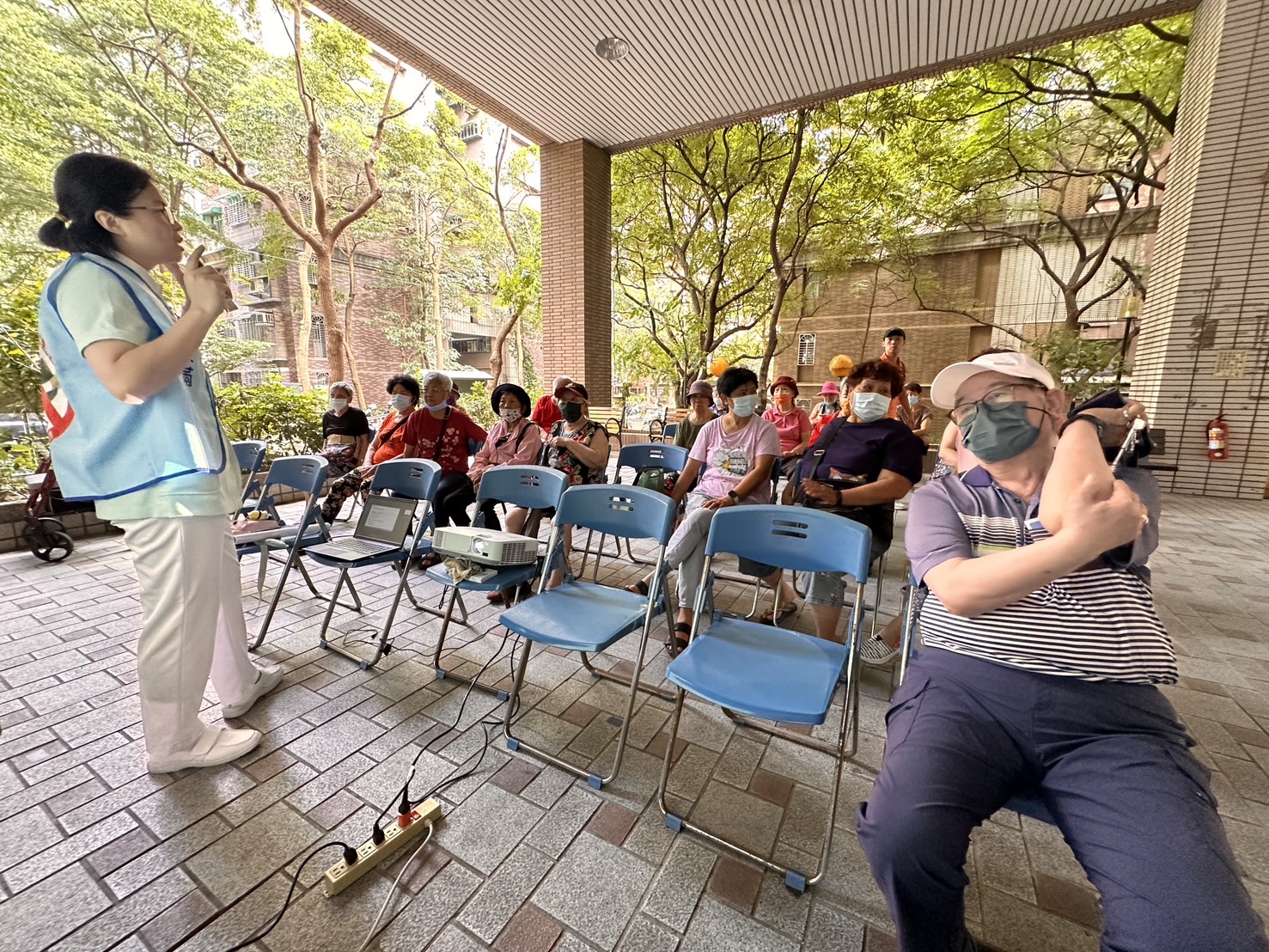 菸與腎病變/劉家琦護理師 自立里社區