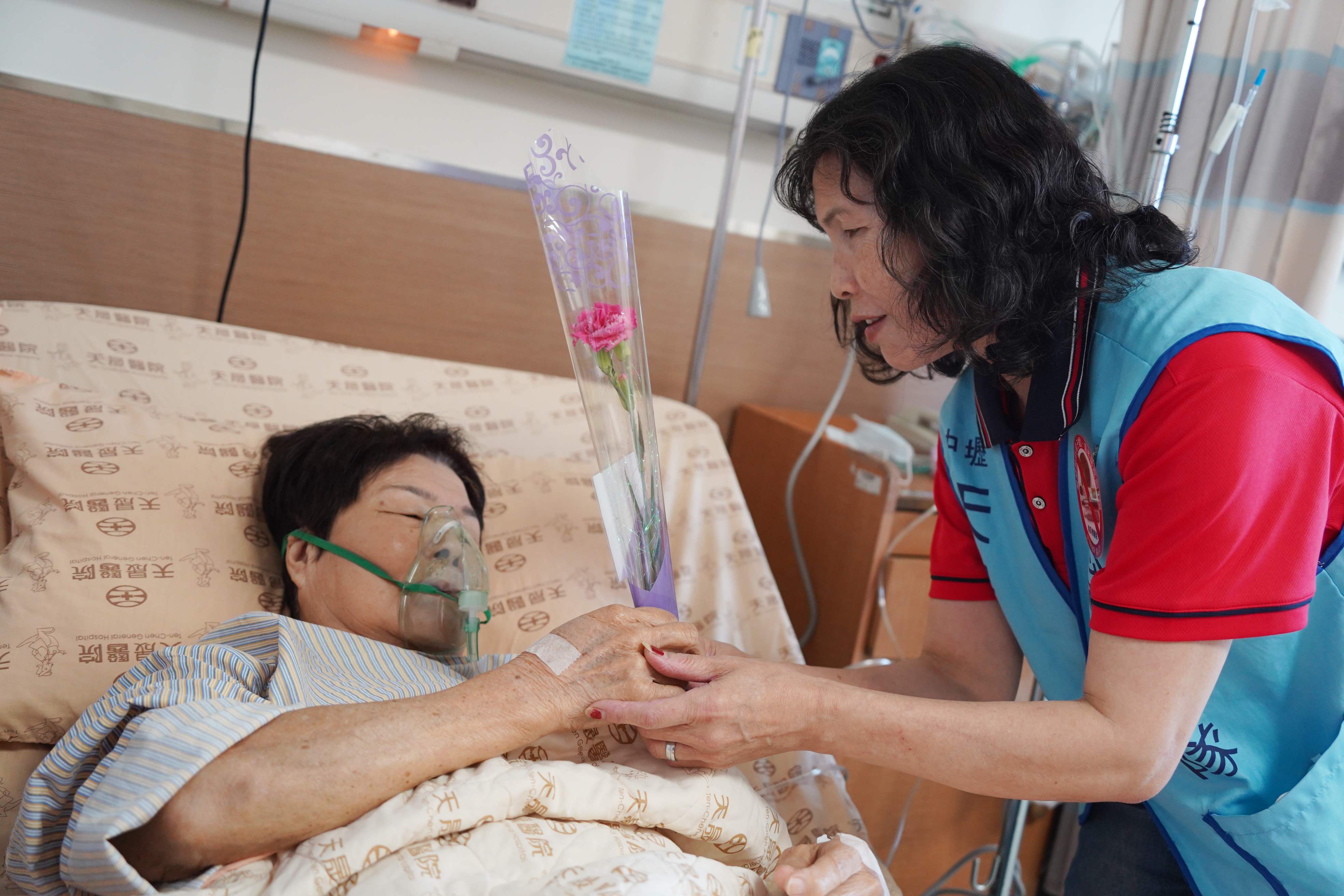 志願服務隊-母親節病房關懷訪視活動