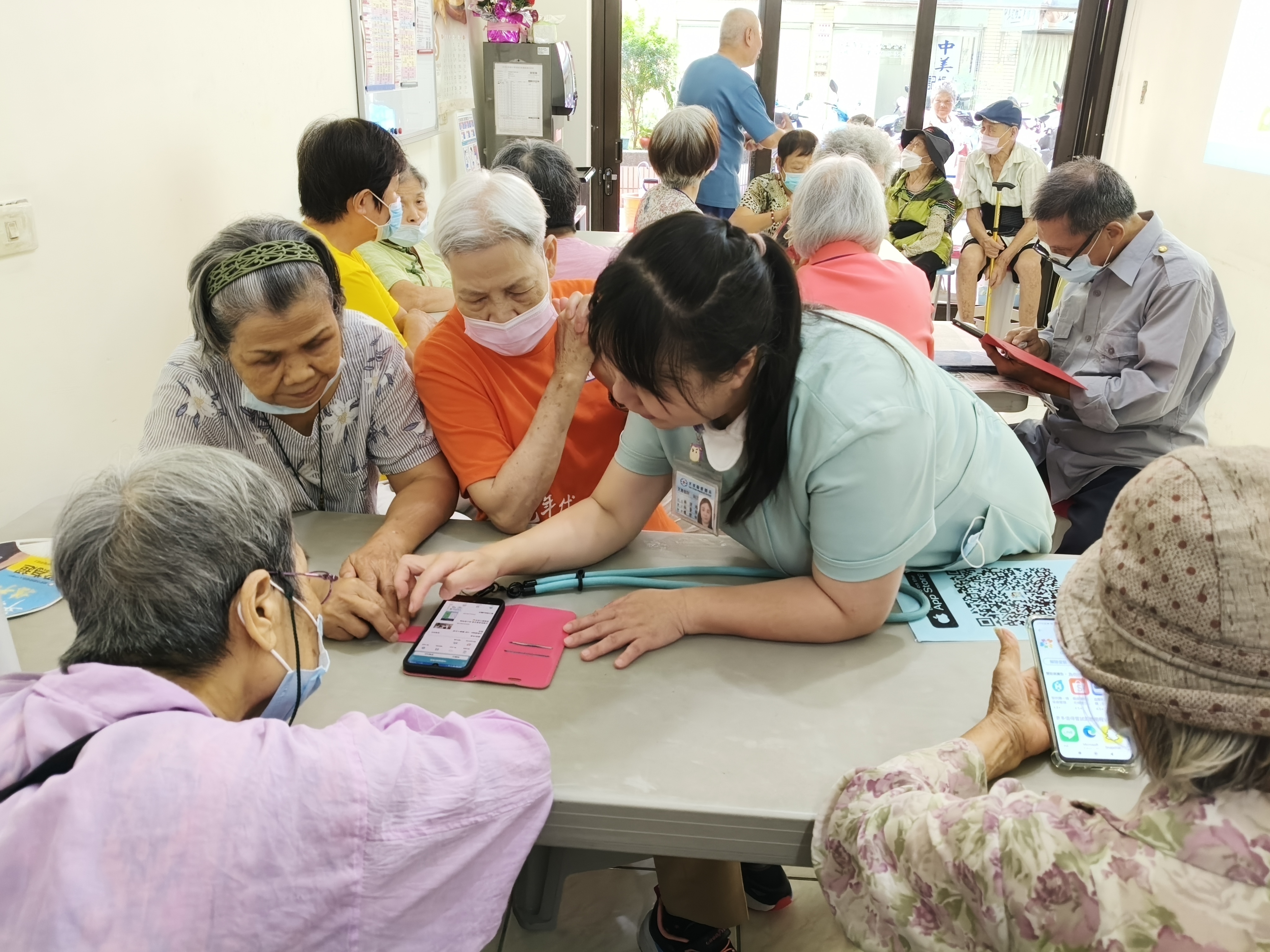 認識健康E管家APP-林浿瑀個管師-龍平里社區發展協會