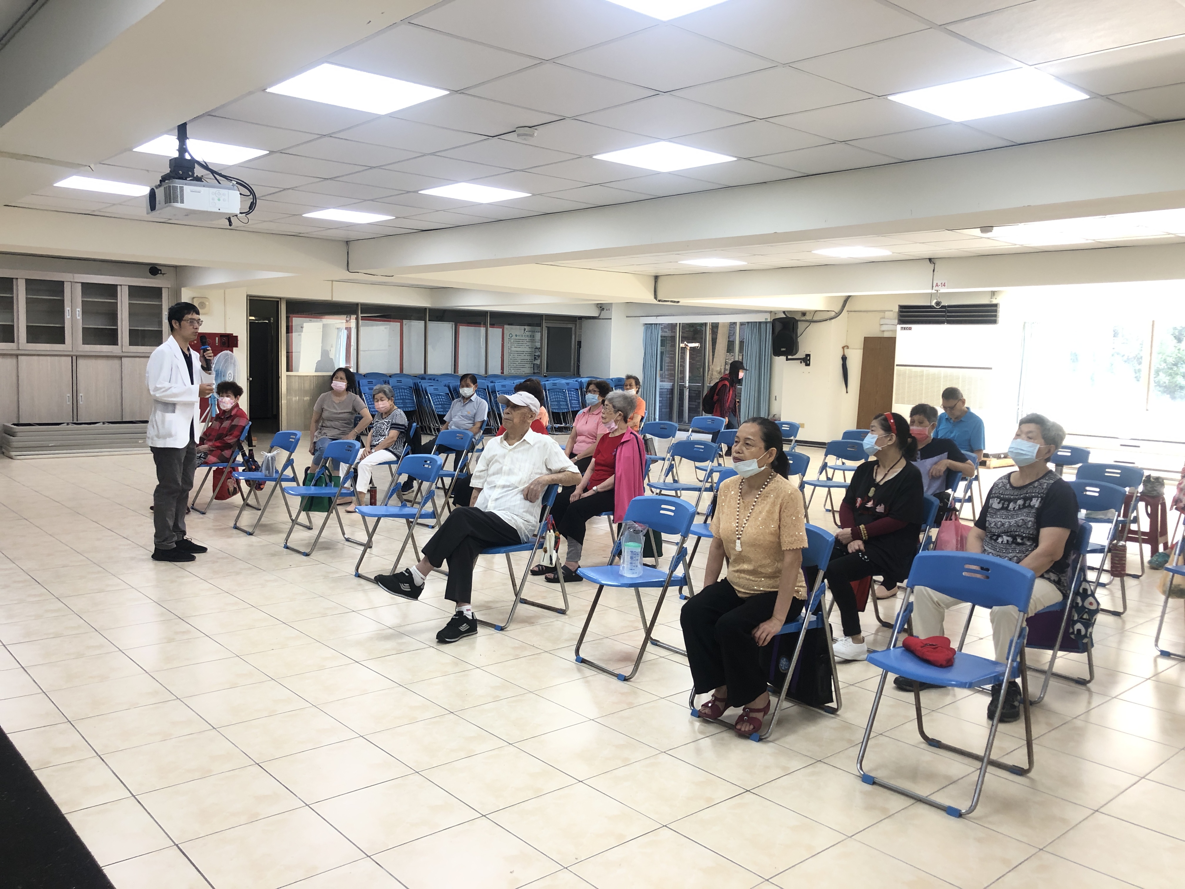 自立里-反暴力與老人保護 & 心理