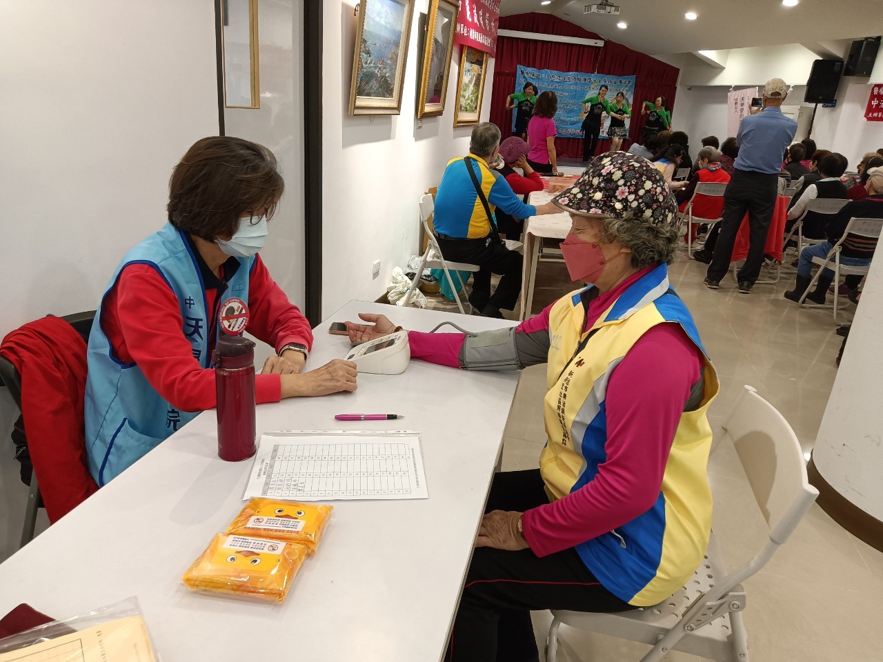 微風舞蹈協進會-老人防跌+血壓量測站