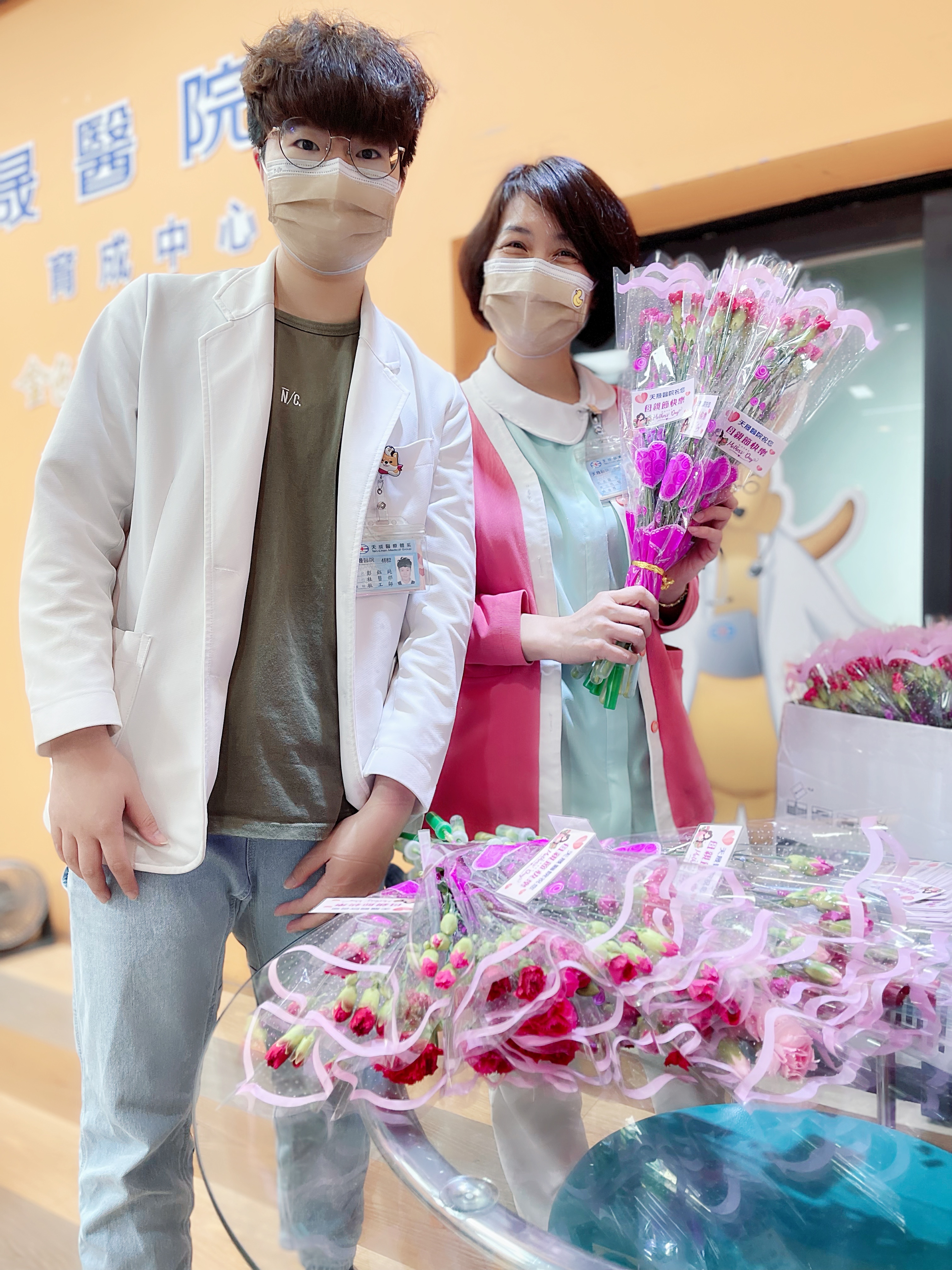 志願服務隊-母親節病房關懷訪視活動