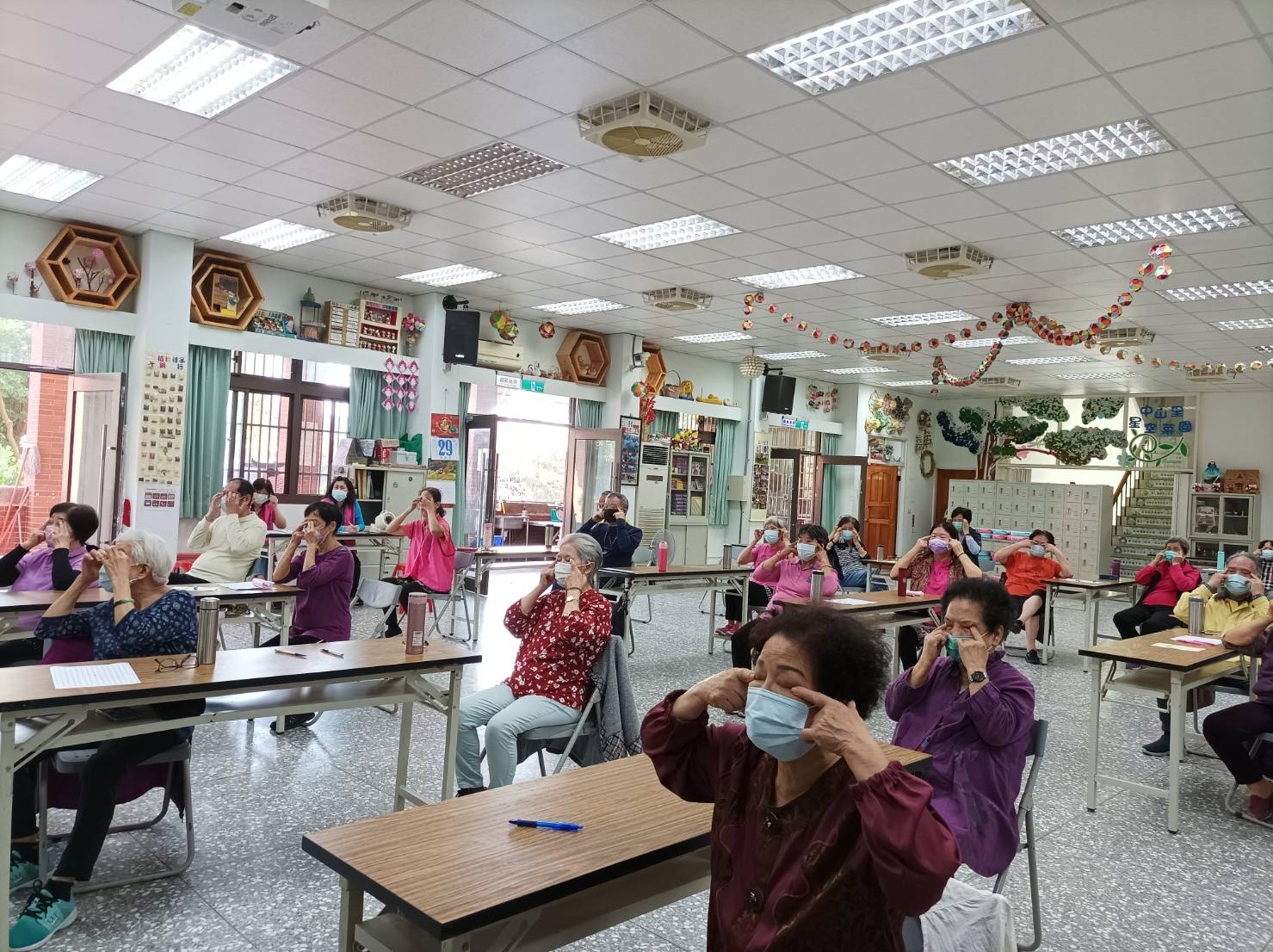 中山里-視力保健、菸的危害、抗生素宣導