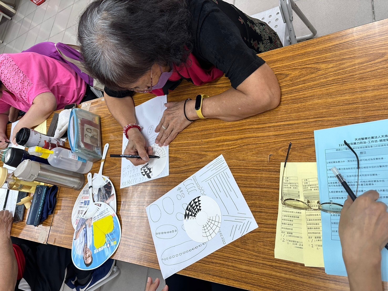 中壢原民關懷據點親密暴力舒壓課程-正念紓壓與禪繞