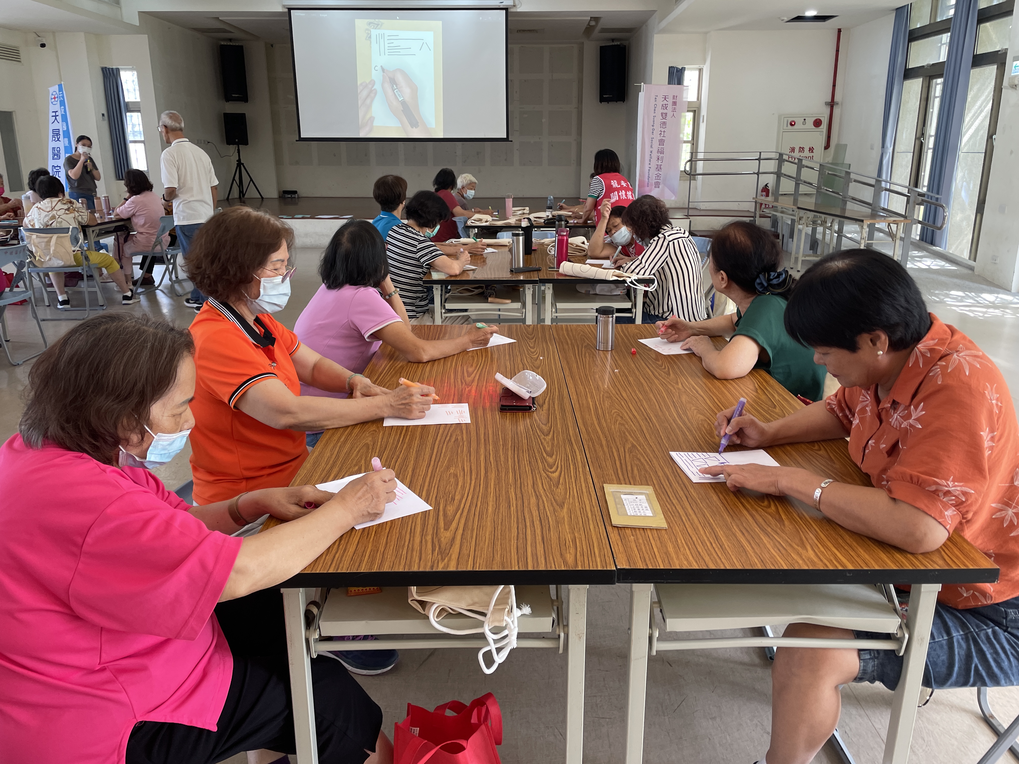 龍安里-活躍老化手做課程