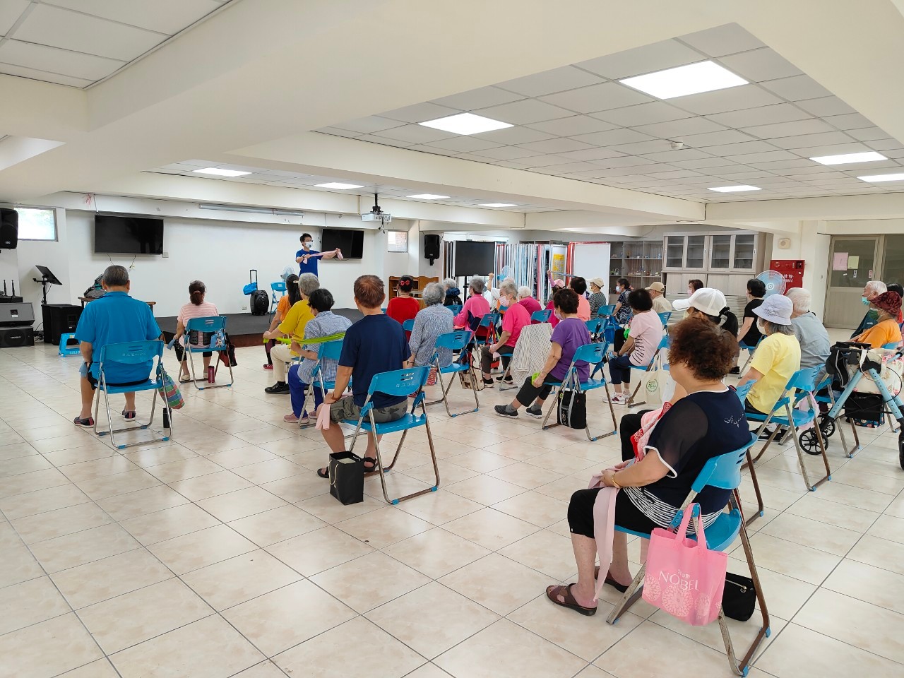 快樂彈力帶-自立里