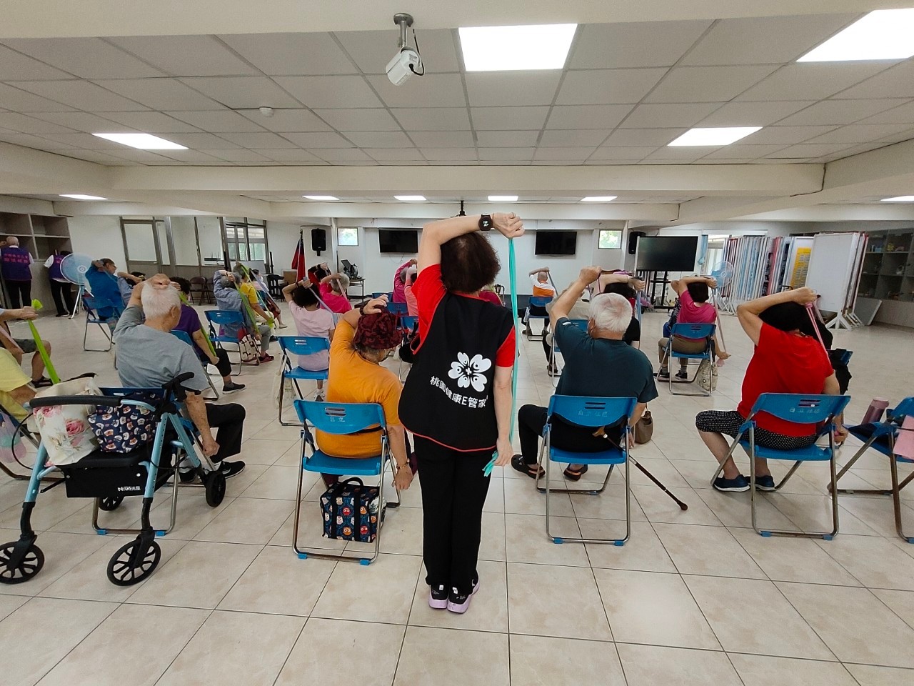 快樂彈力帶-自立里