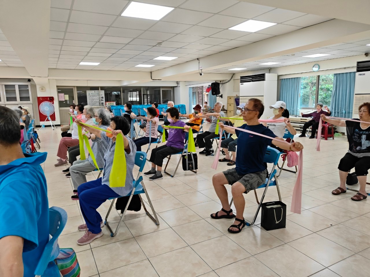 快樂彈力帶-自立里