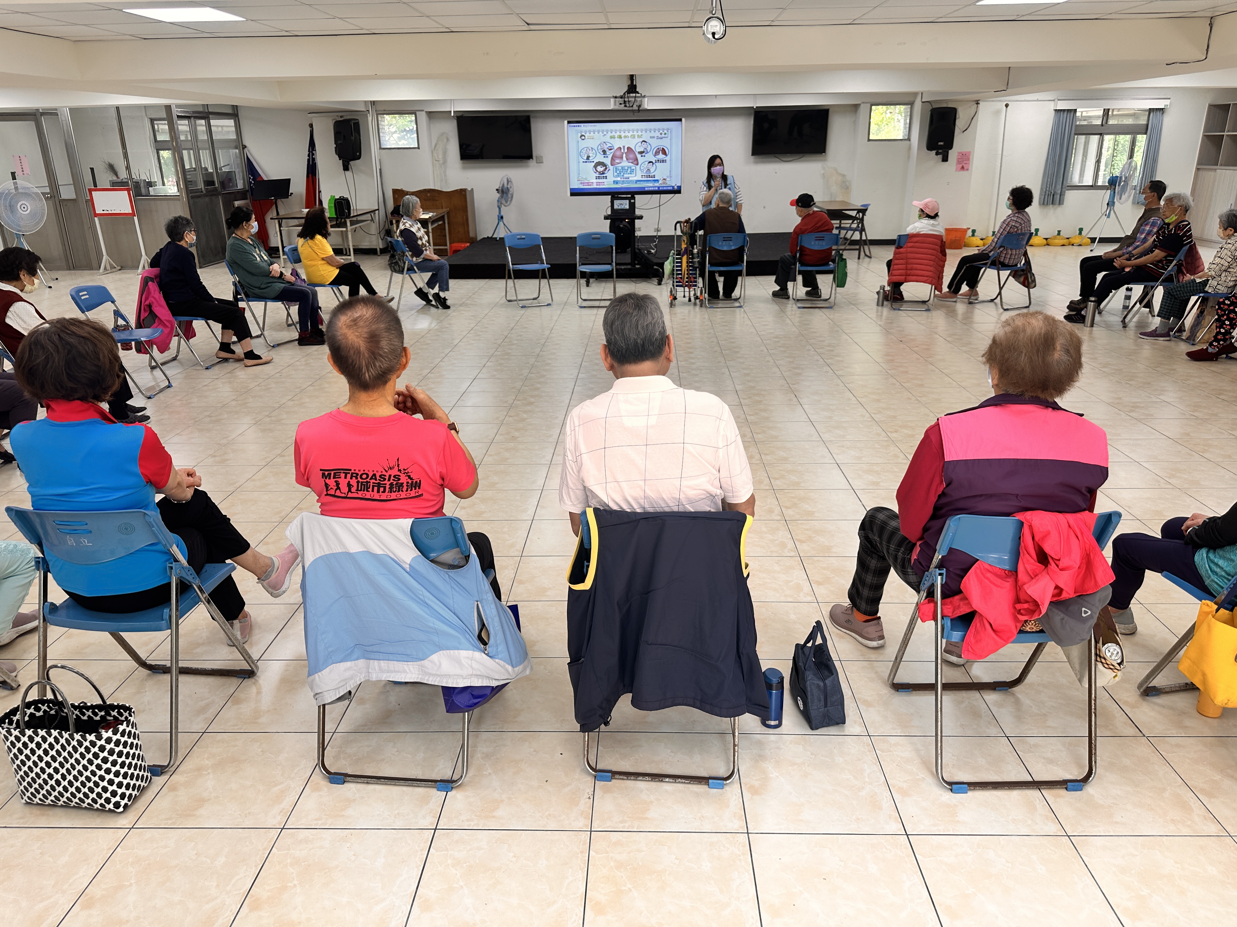 自立里-菸檳防制與五癌篩檢講座