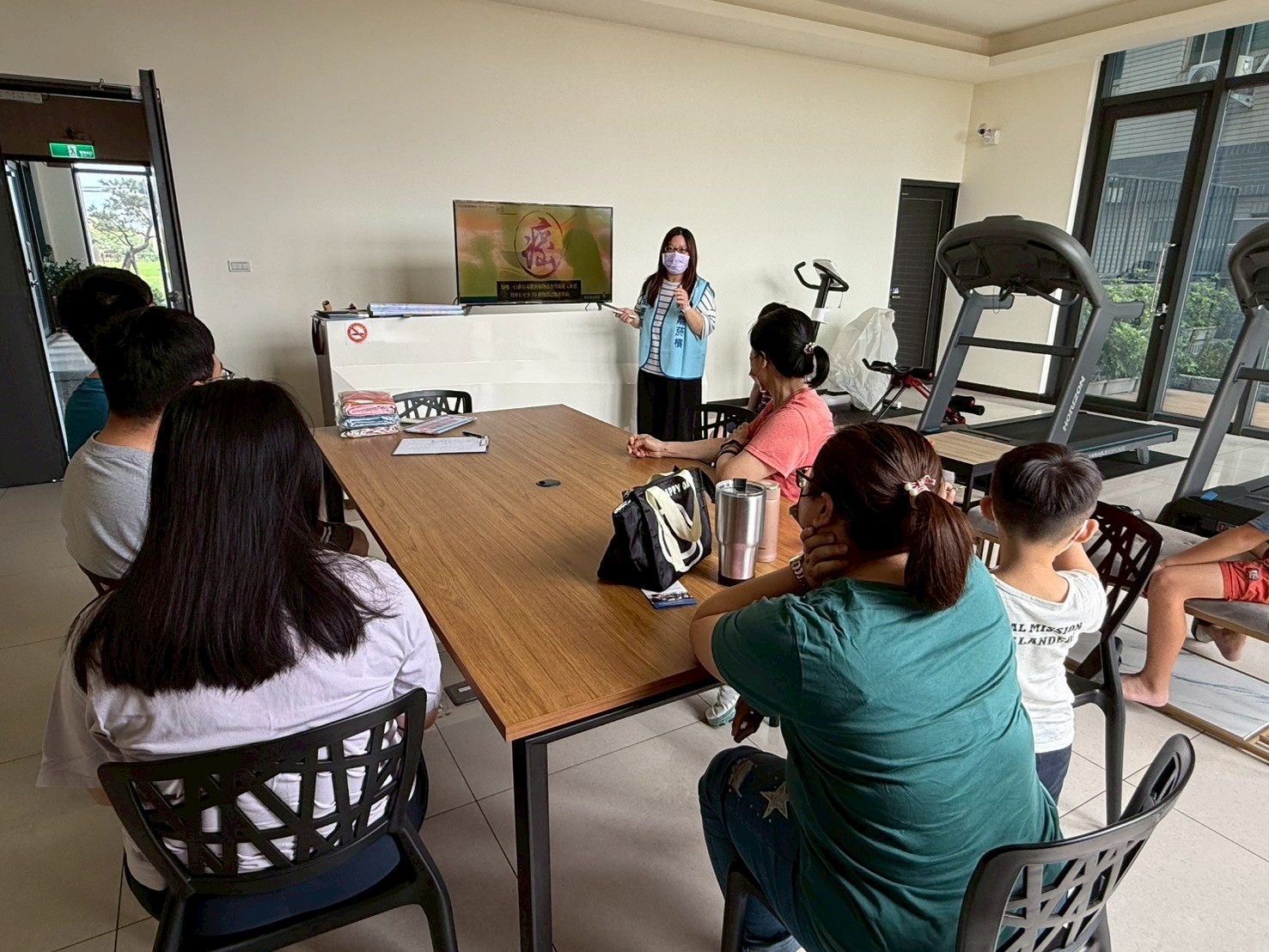 藍埔ONE社區-菸檳講座-黃映瑜講師