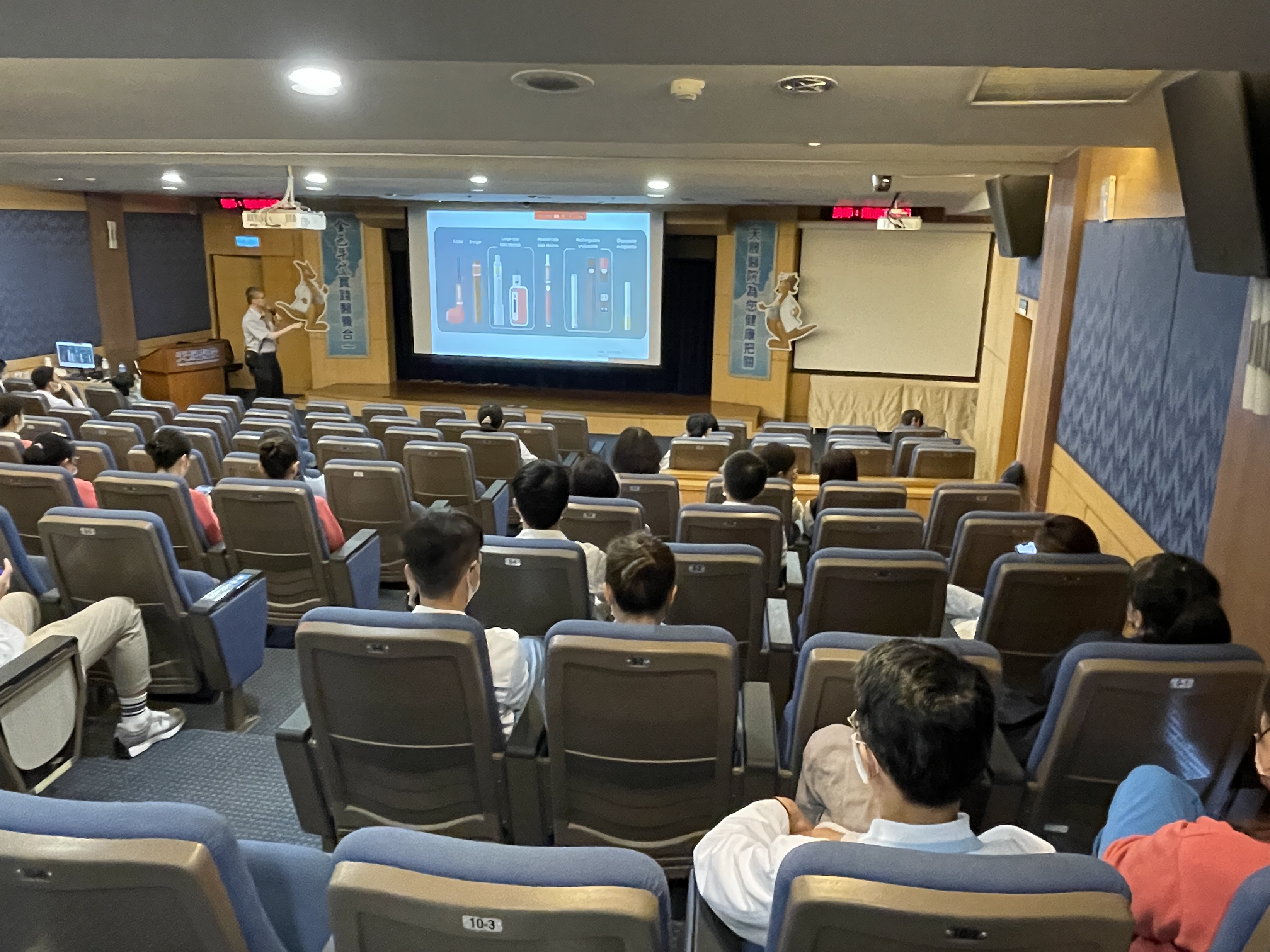 電子煙加熱菸的危害與戒菸議題