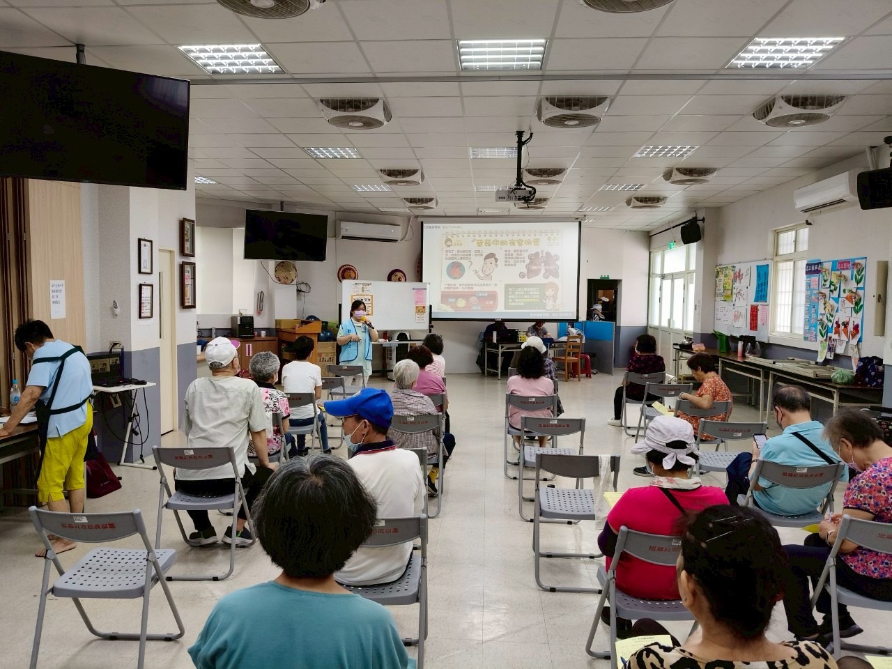 中福里-五癌篩檢與菸檳防制講座